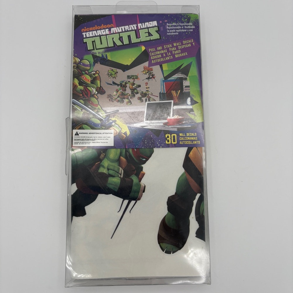 Nickelodeon Teenage Mutant Ninja Turtles TMNT 30 Peel and Stick Wall Decals 2013